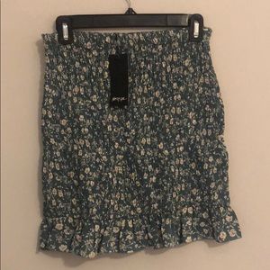 Mini-skirt